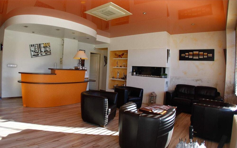 hotel image 8