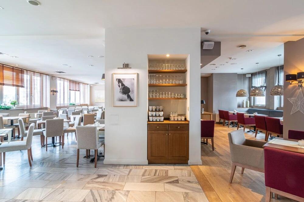 hotel image 13