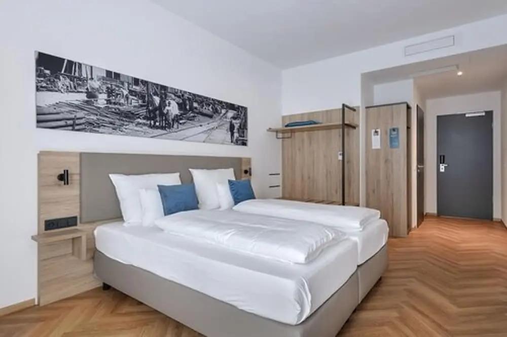hotel image 10