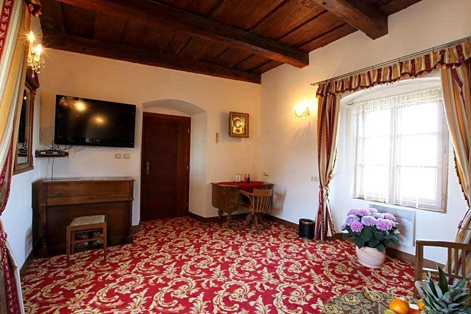 hotel image 7