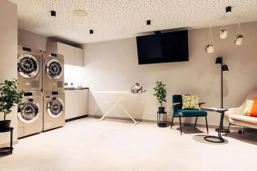 hotel image 10