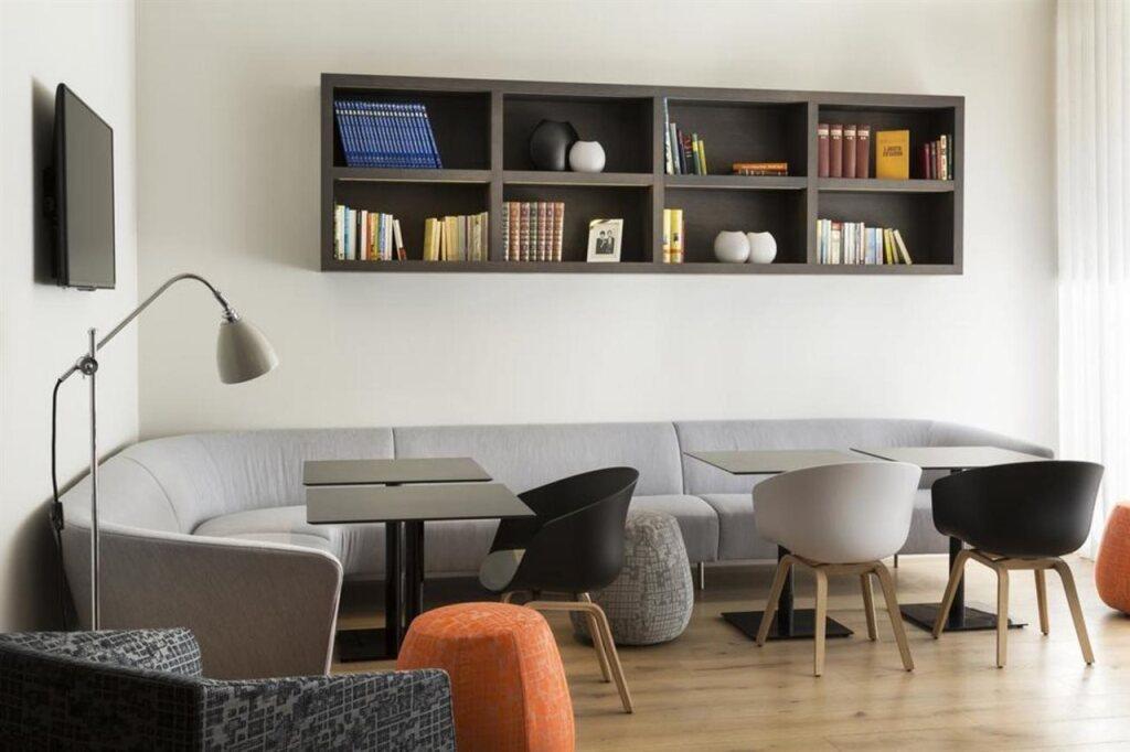 hotel image 13