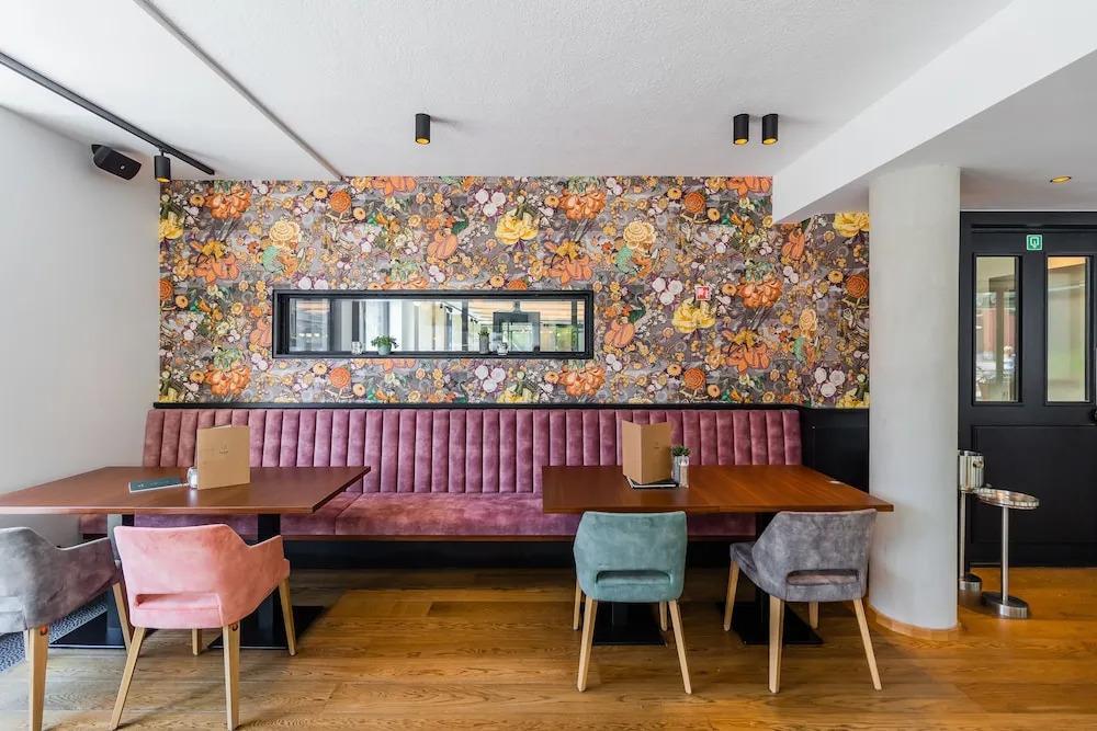 hotel image 10