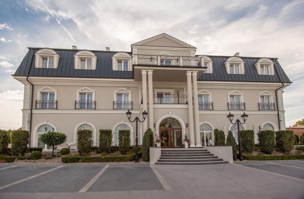 hotel image 11