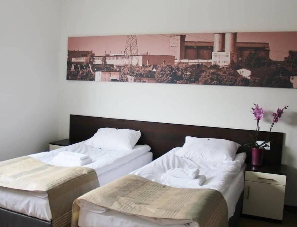hotel image 10