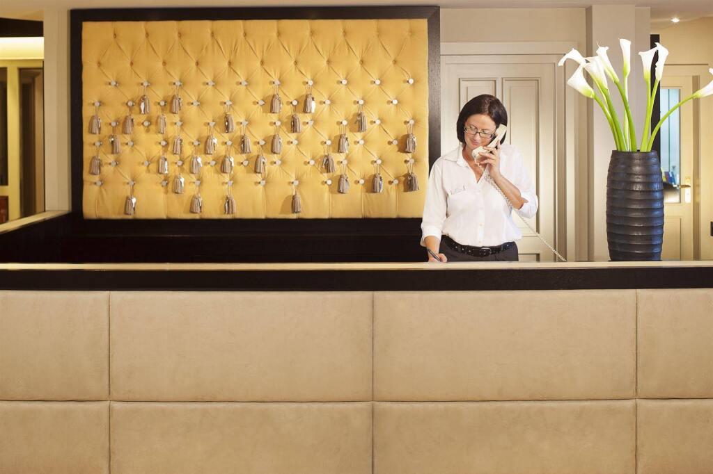 hotel image 12