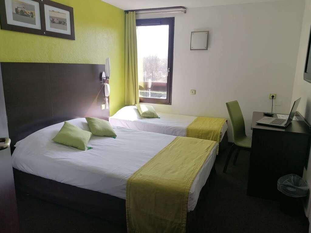 hotel image 16