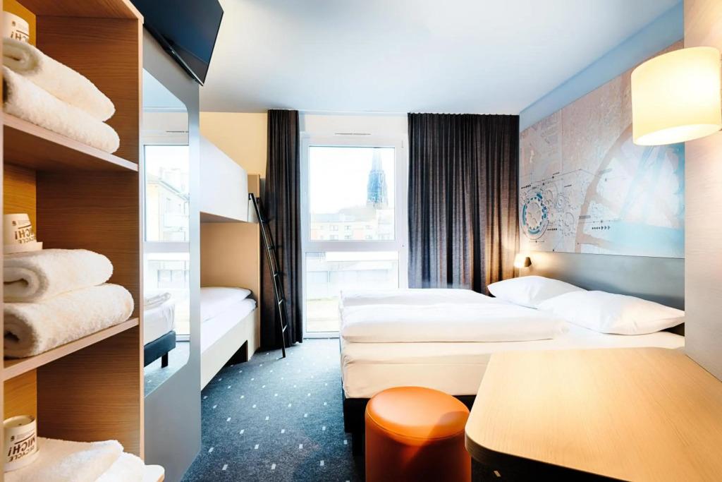 hotel image 10