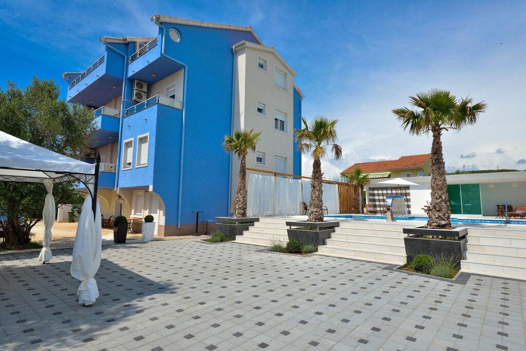hotel image 10