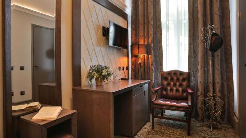 hotel image 13