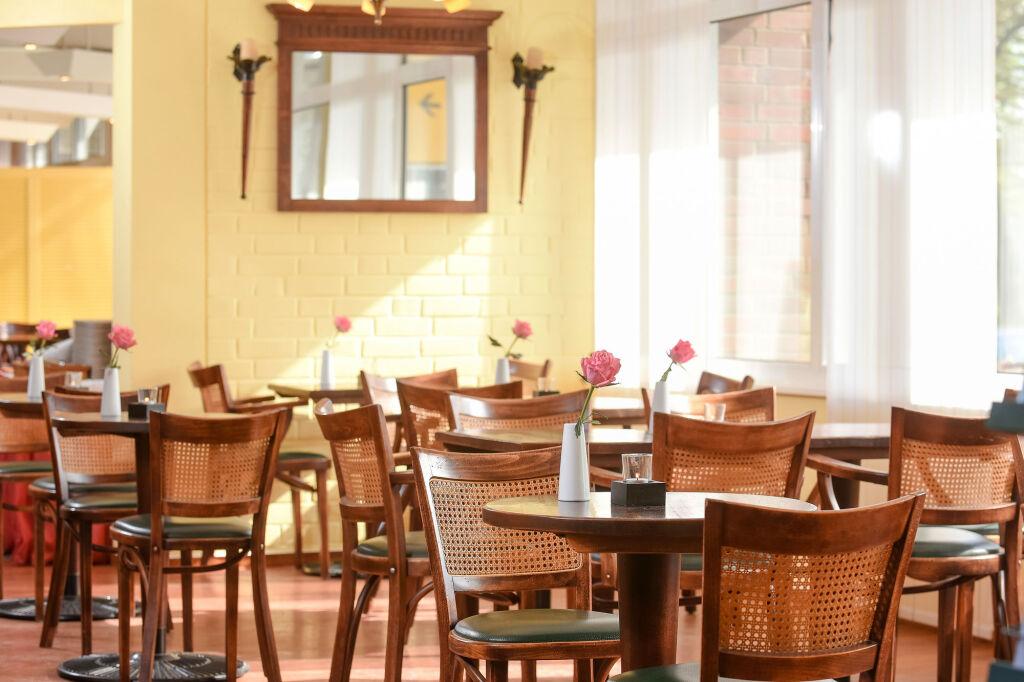 hotel image 10