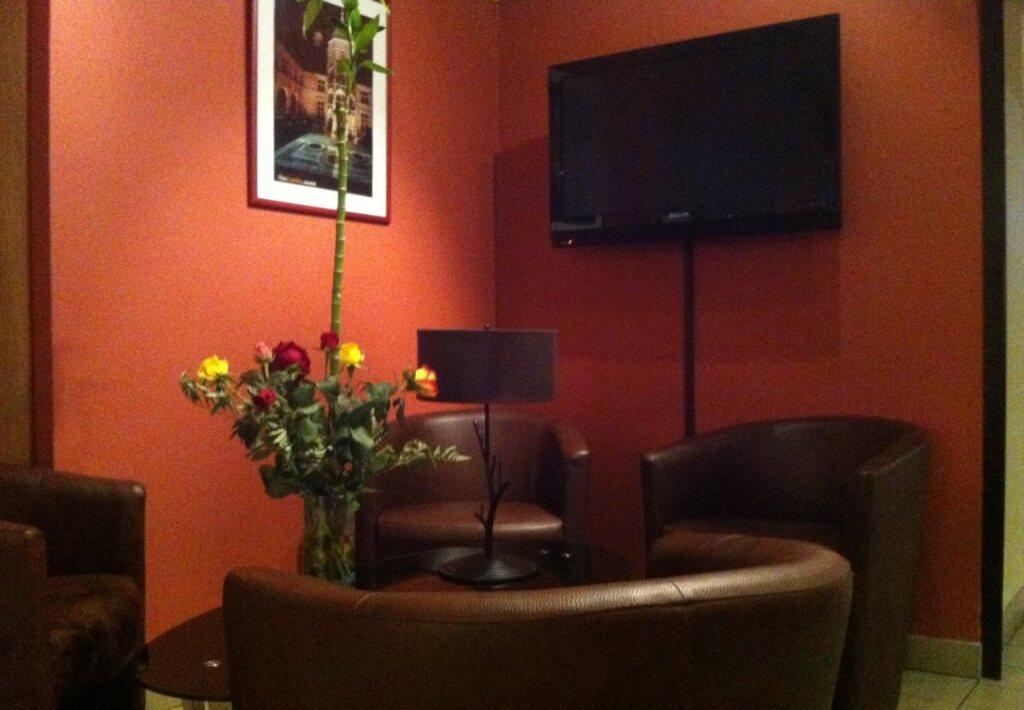hotel image 9
