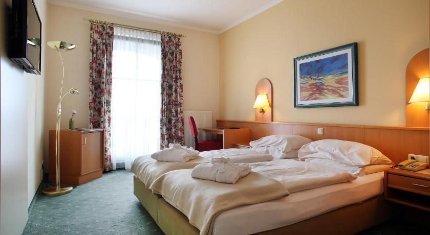 hotel image 18