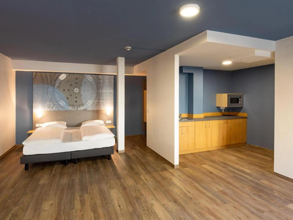 hotel image 11
