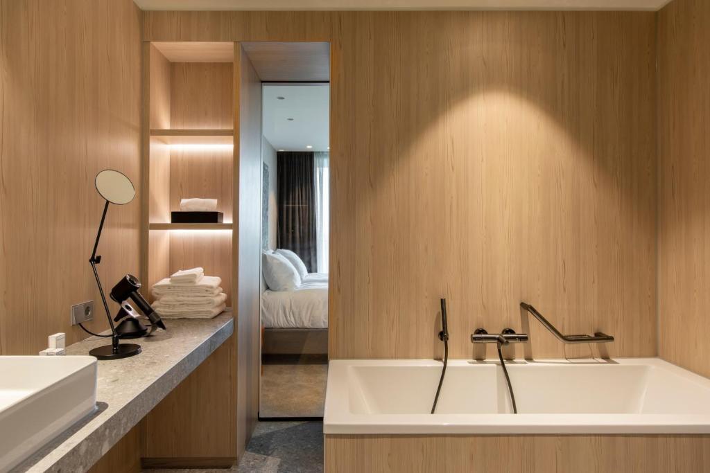 hotel image 8