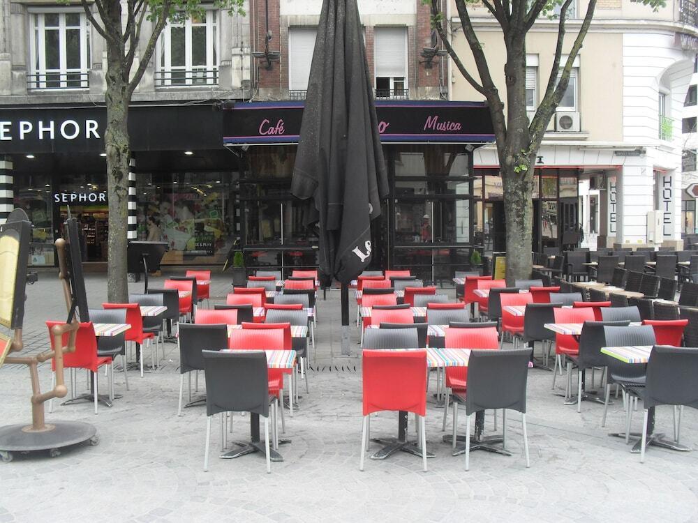 hotel image 8