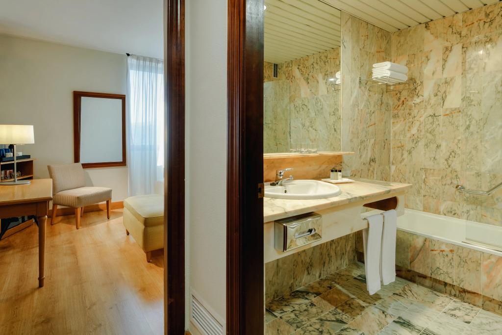 hotel image 18