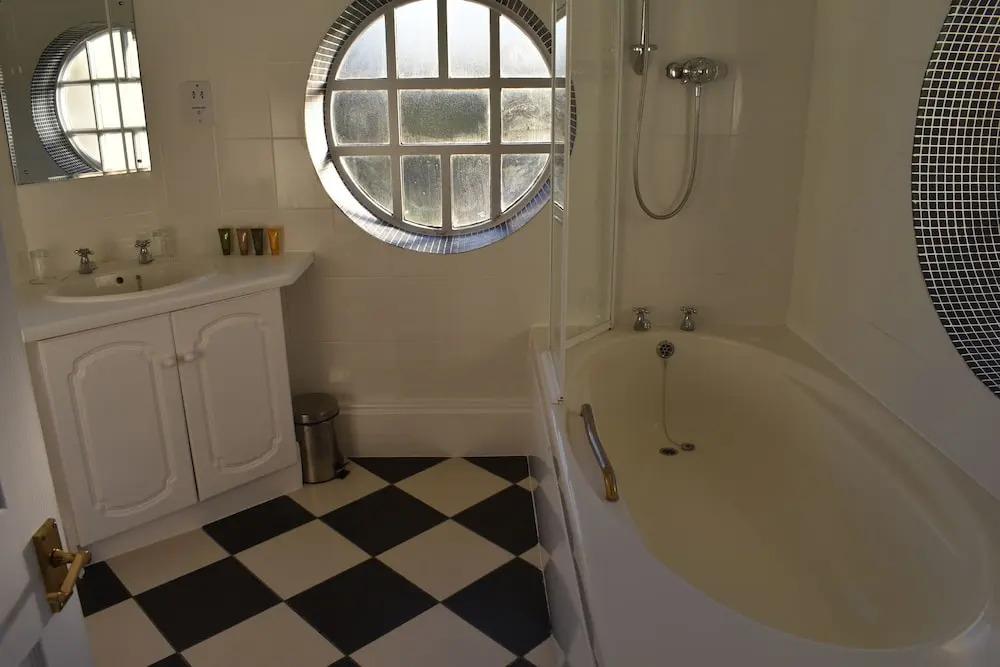 hotel image 9