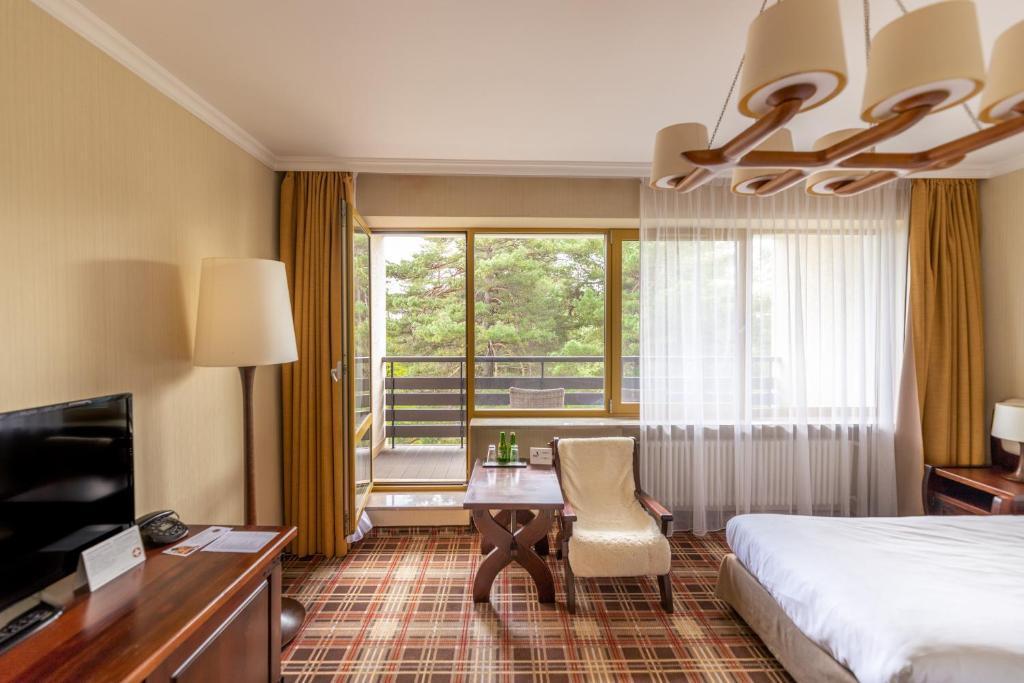hotel image 10