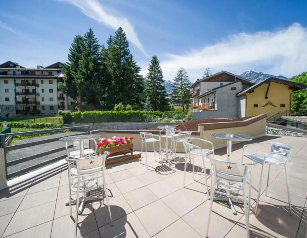 hotel image 16