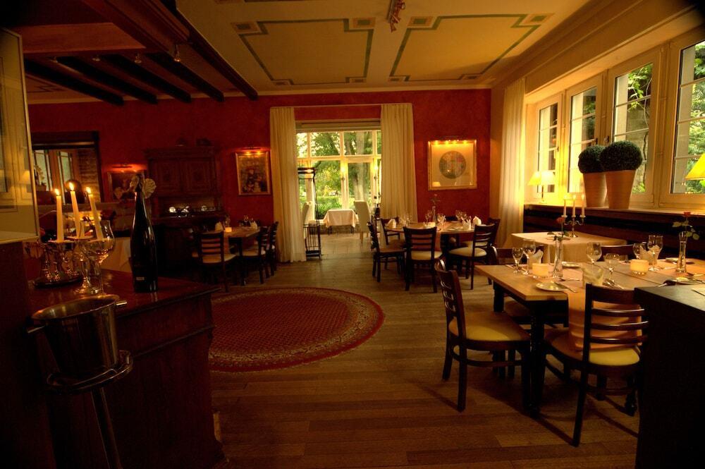 hotel image 10