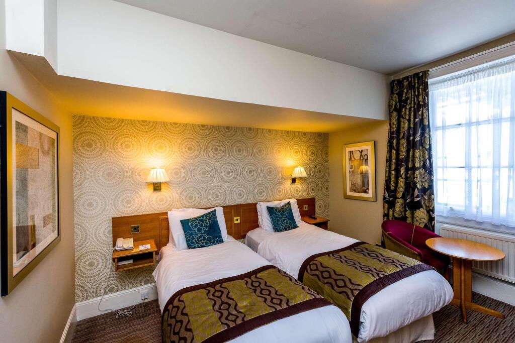 hotel image 36