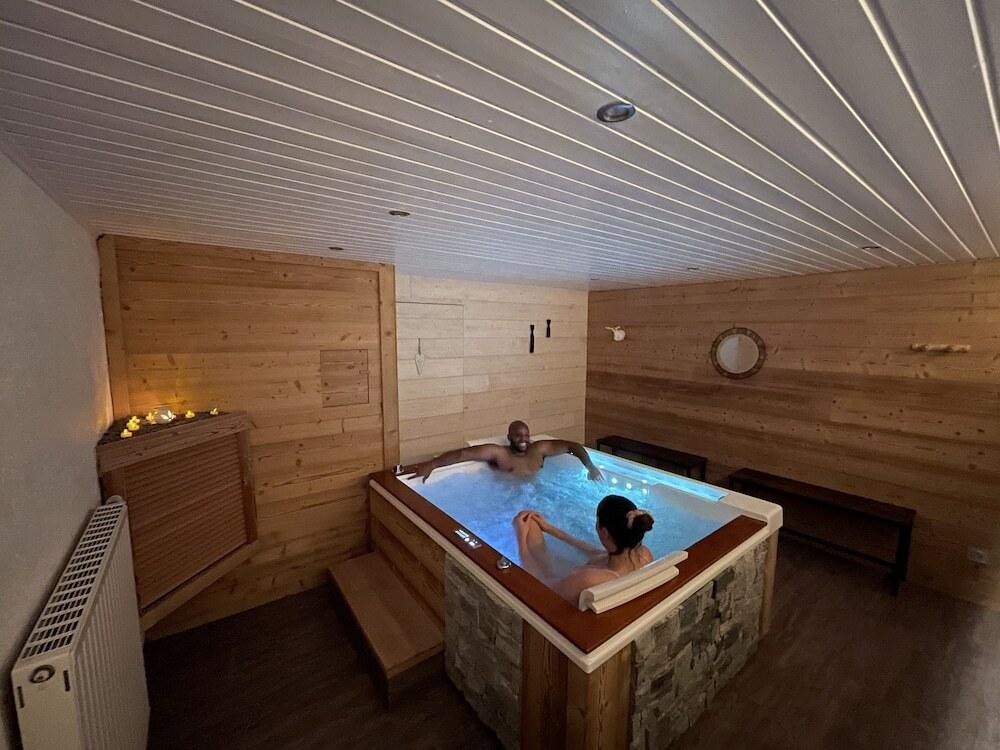 hotel image 13