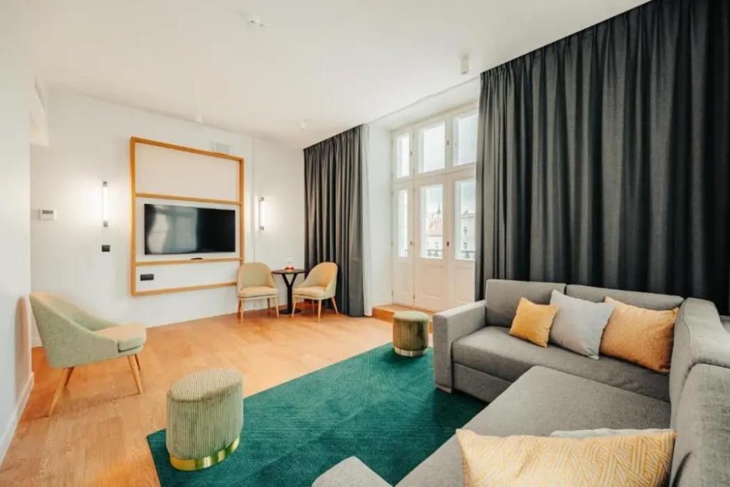 hotel image 7