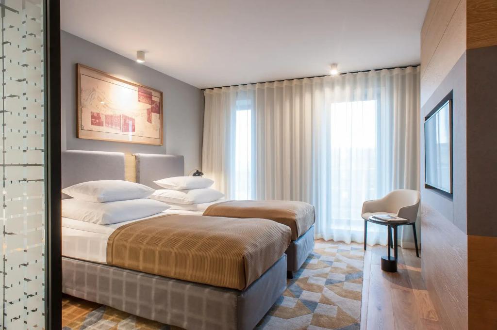 hotel image 11