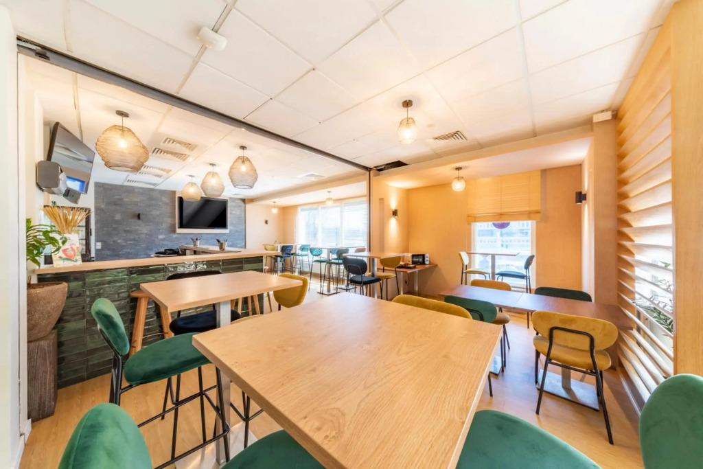 hotel image 11