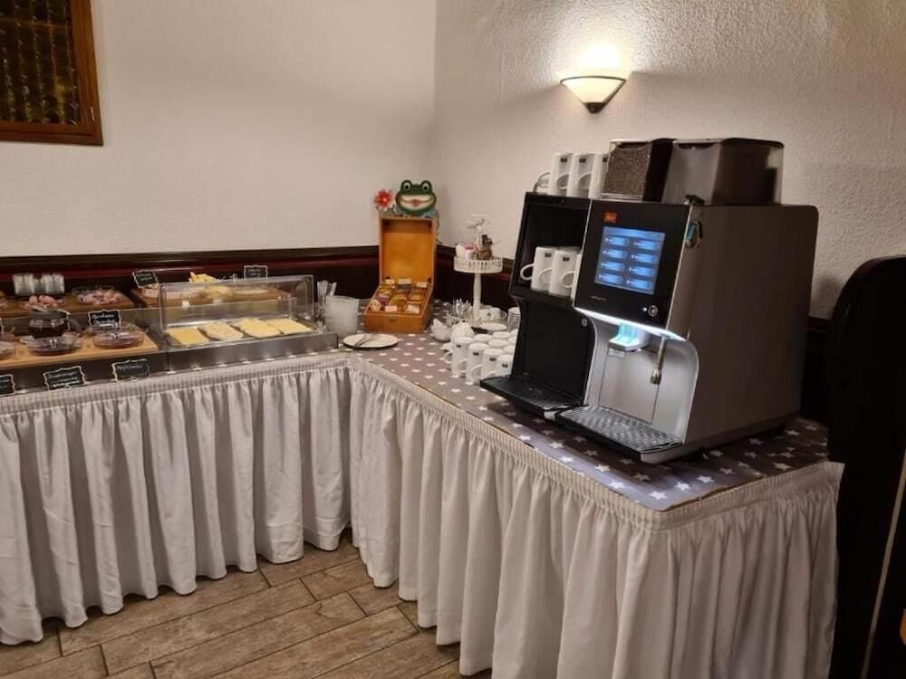 hotel image 16