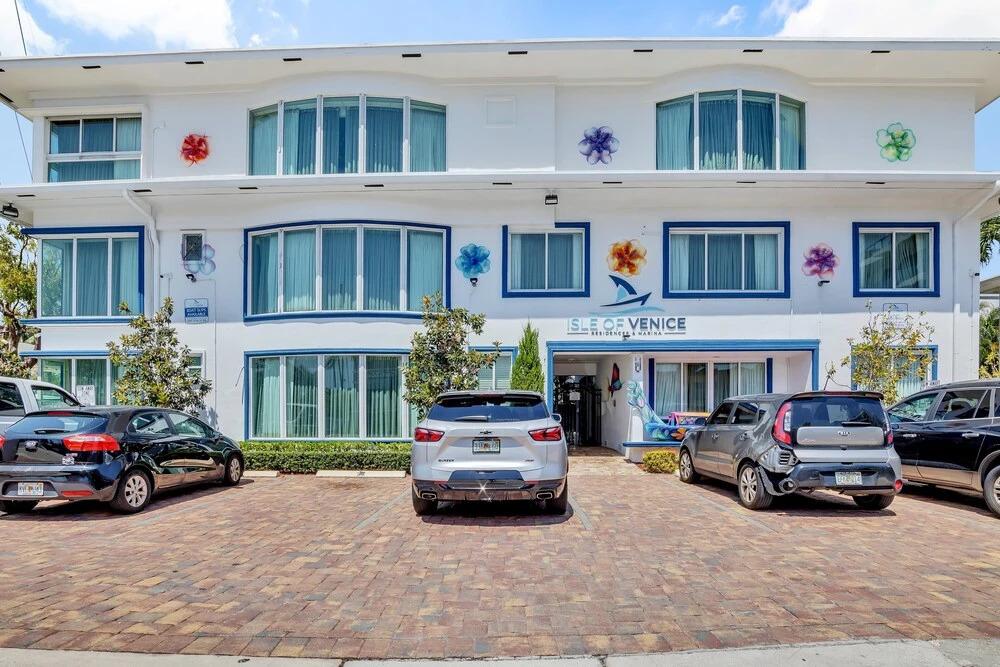 hotel image 16