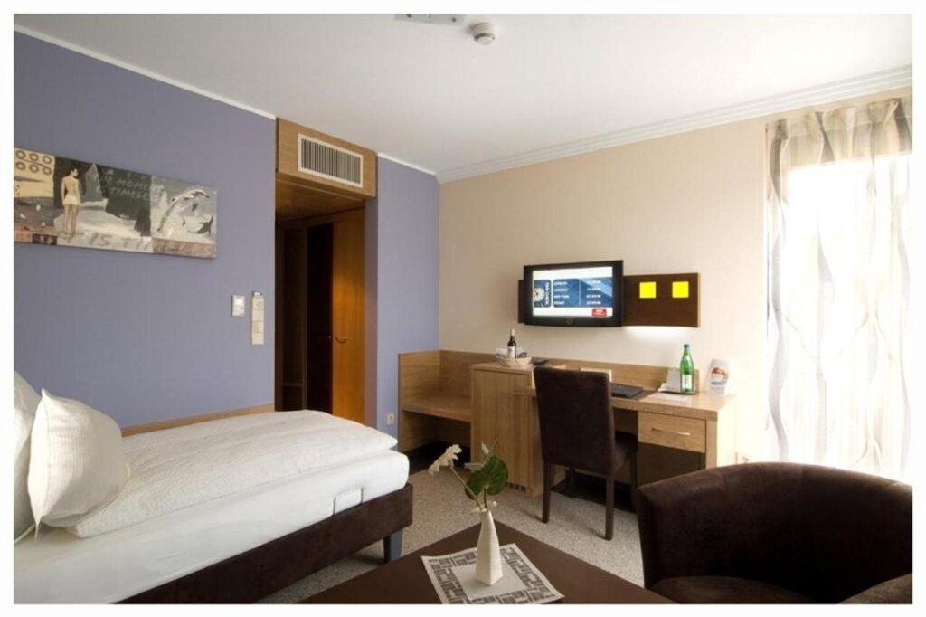 hotel image 7