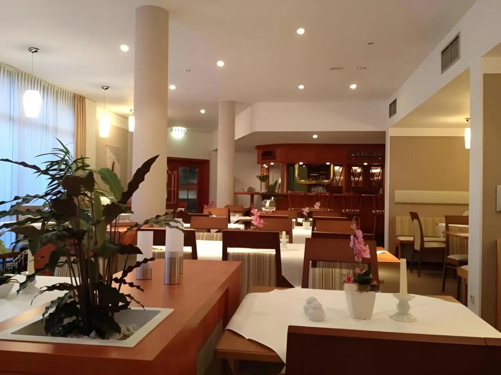 hotel image 16