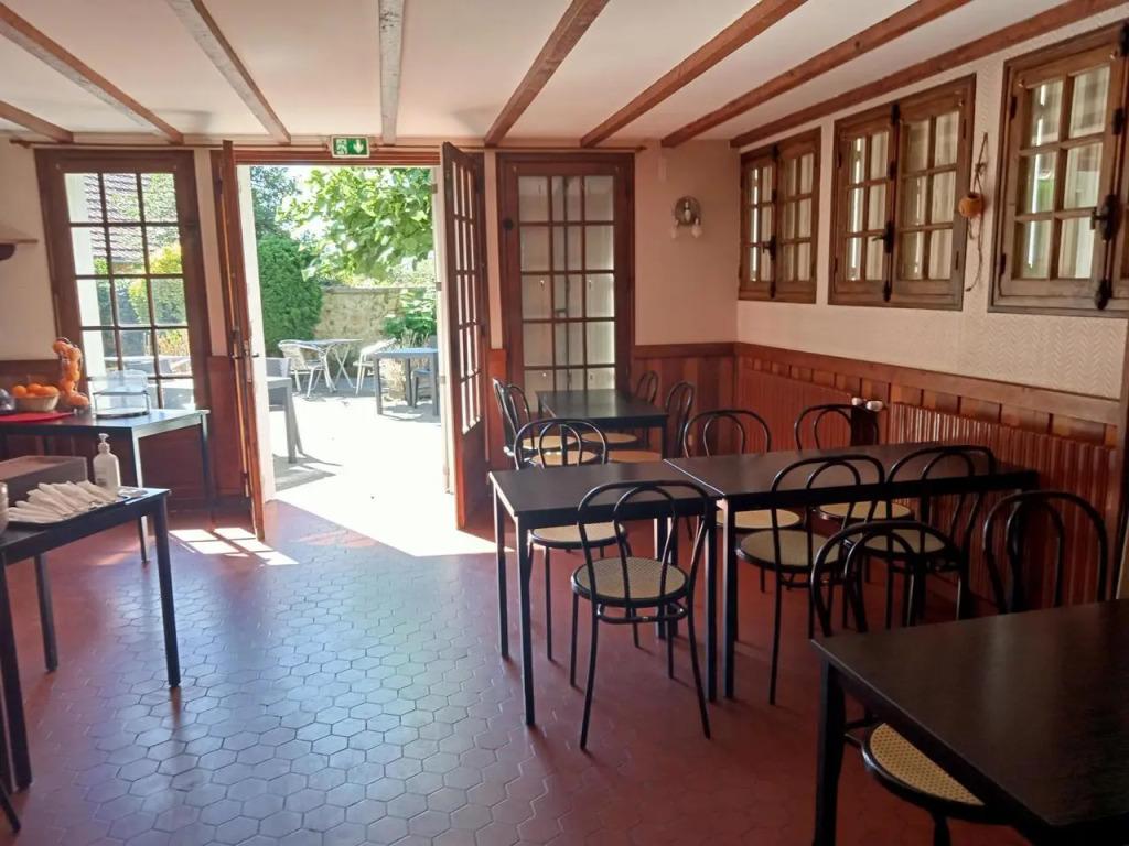 hotel image 9