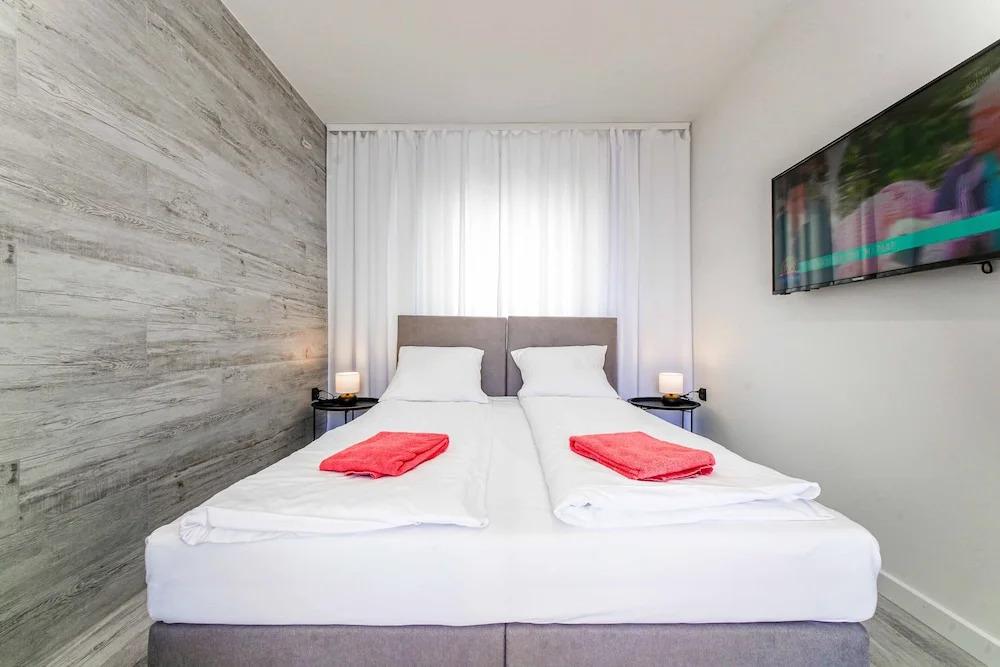hotel image 7