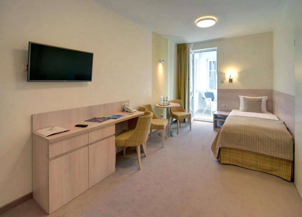 hotel image 16