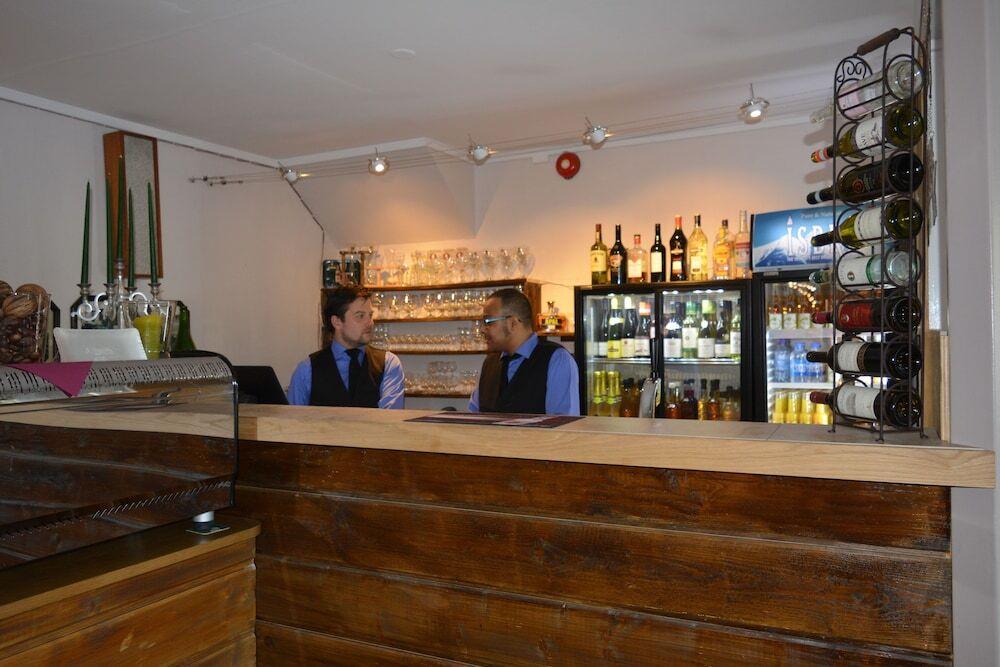 hotel image 12