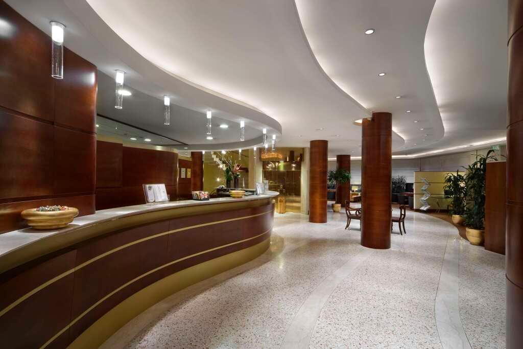 hotel image 16