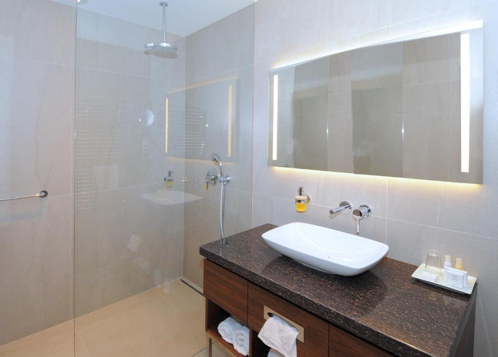 hotel image 16