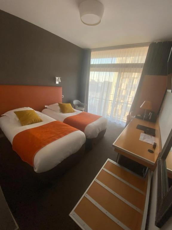 hotel image 10