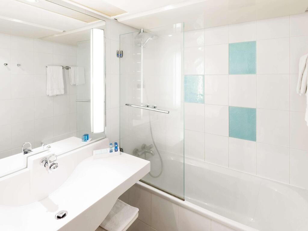 hotel image 13