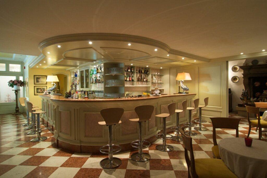 hotel image 14