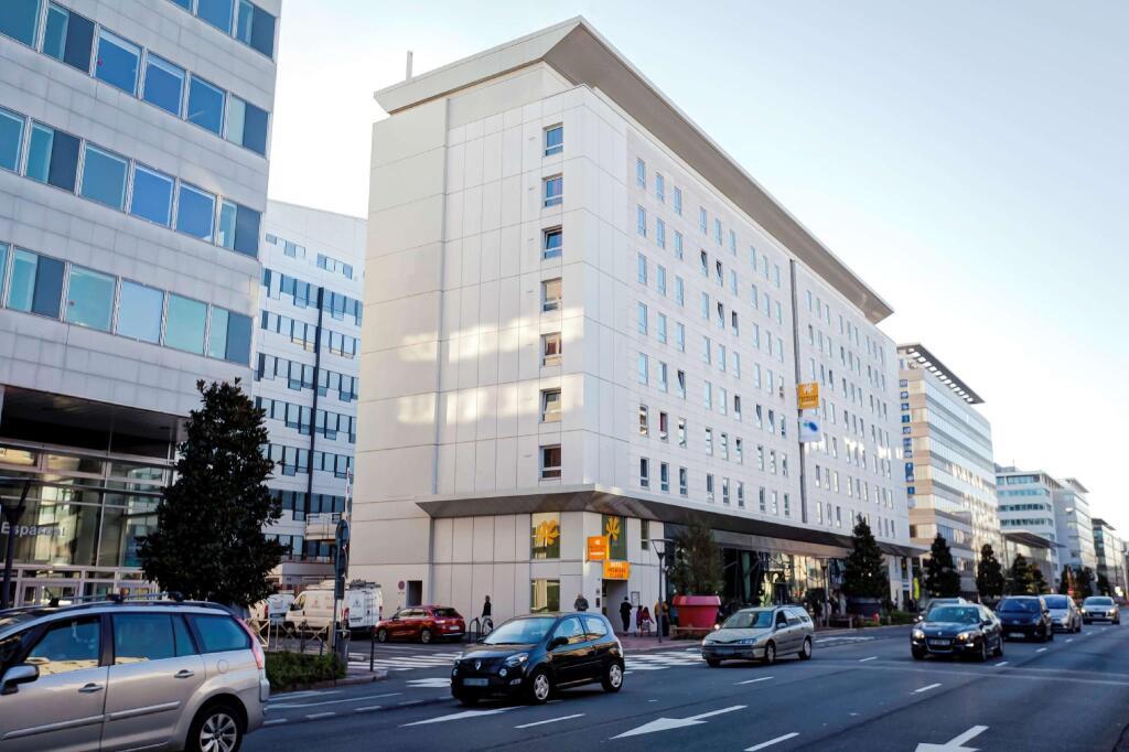 hotel image 9