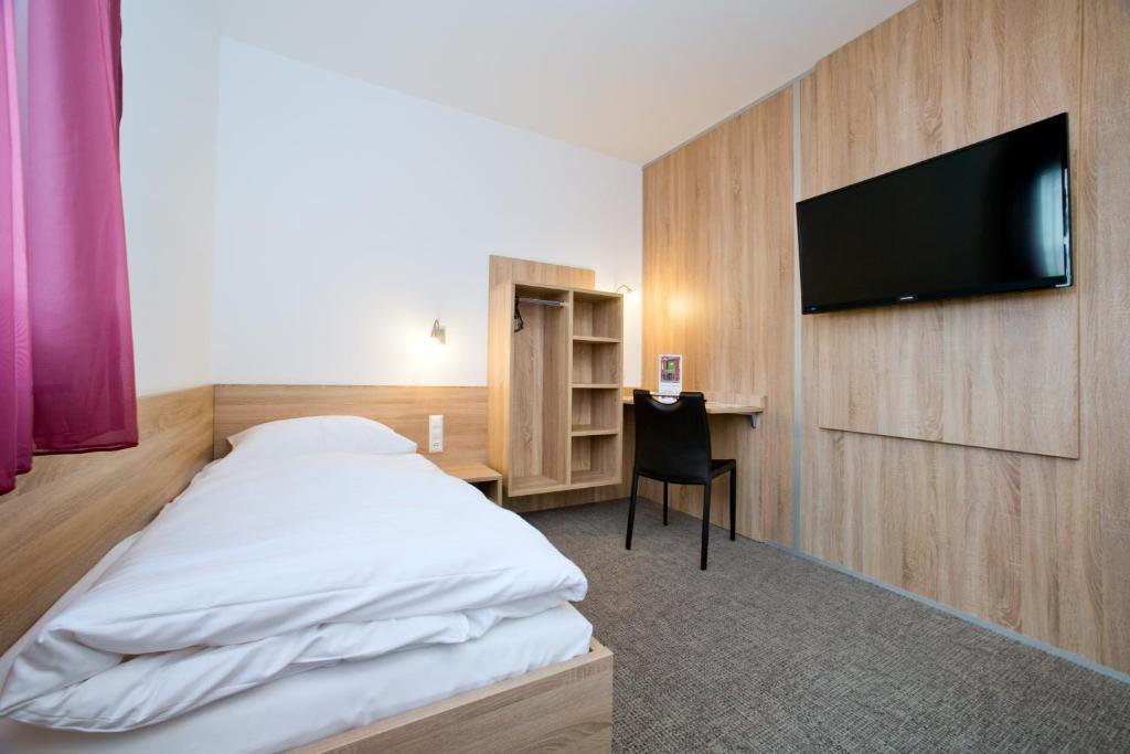 hotel image 16