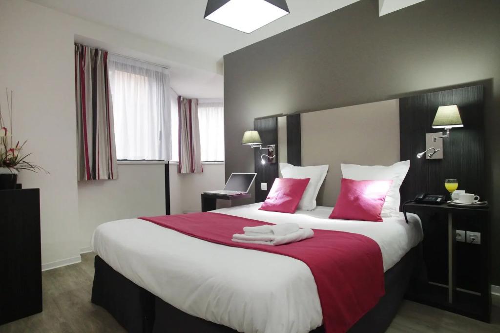 hotel image 12