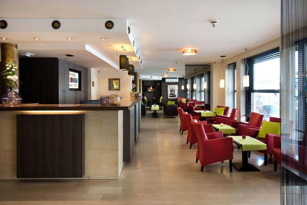 hotel image 32