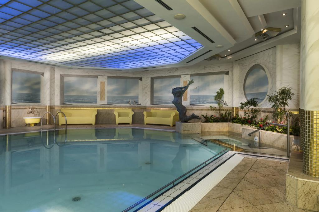 hotel image 32