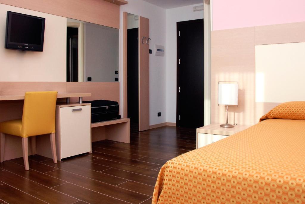 hotel image 10