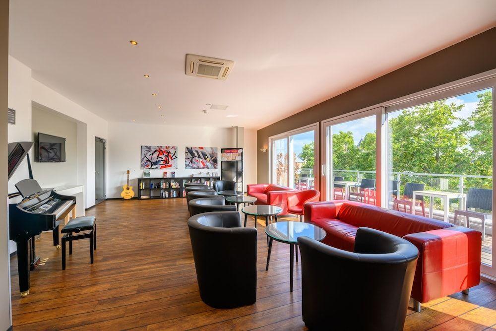hotel image 11